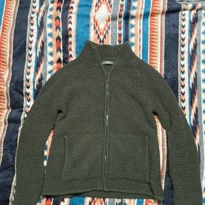 NWOT - Natural reflections women’s size small zip up sweatshirt